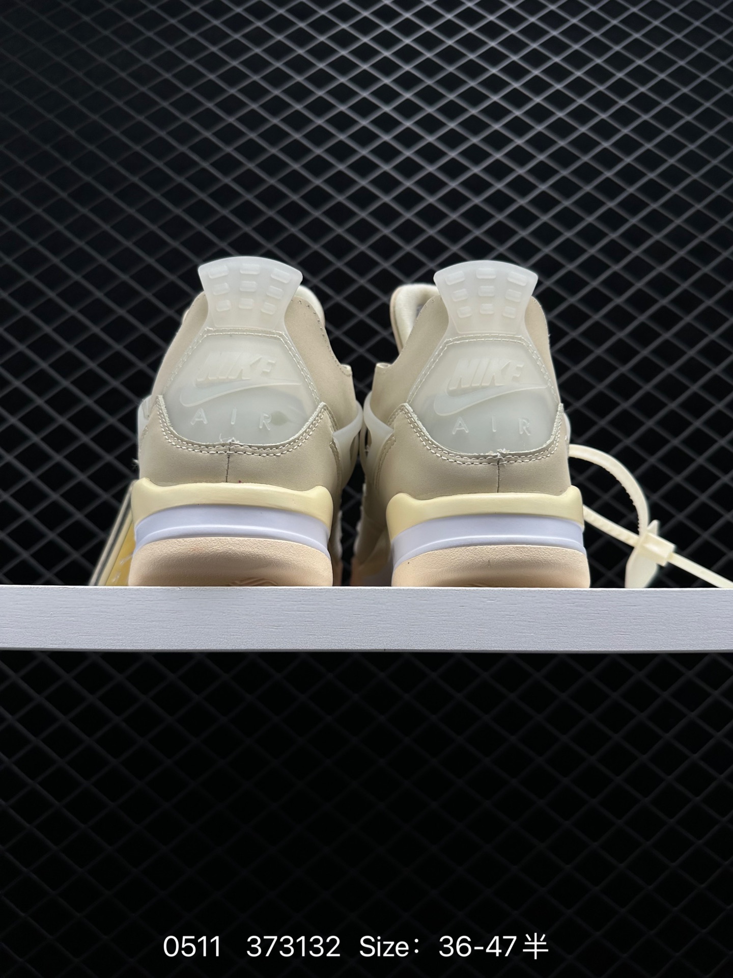 Nike Air Jordan 4 Retro